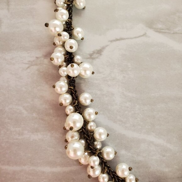 💕 J.Crew Pearl Cluster Antiqued Necklace 💕 - Picture 7 of 11
